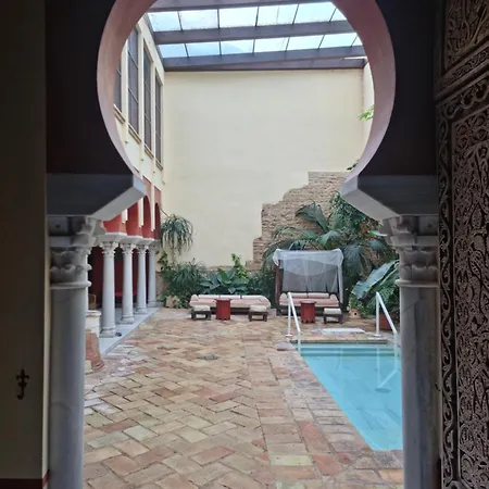 Hospederia Banos Arabes De Guest house